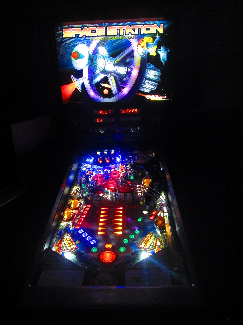 Space Station - 1987 Williams Pinball - Arcade Gallery